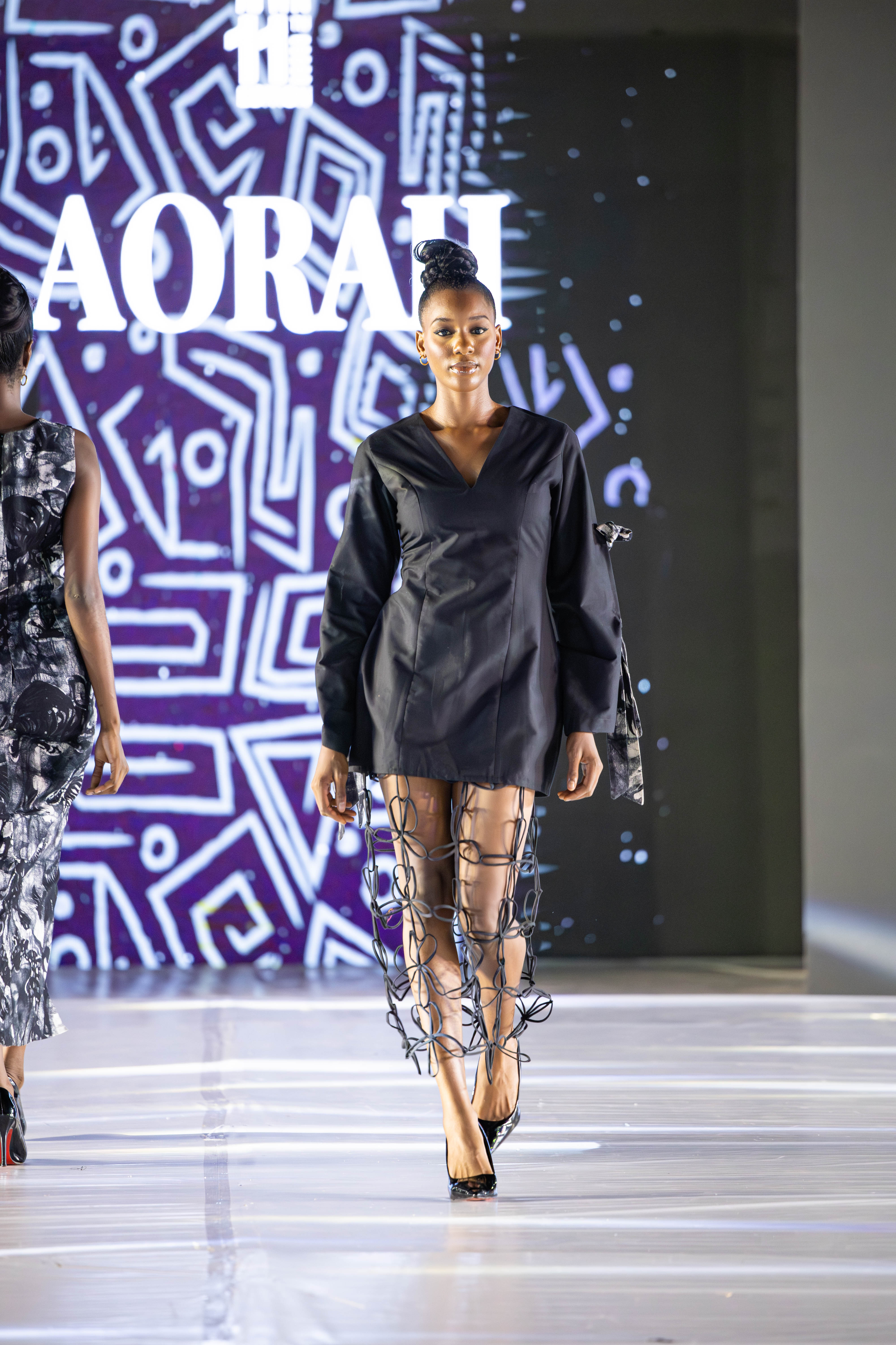 Black Flower Belt – Aorah